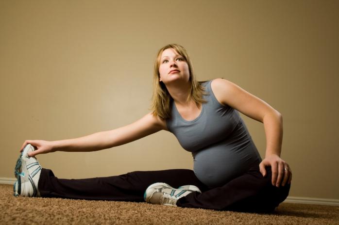 У активных беременных больше шансов избежать кесарева сечения