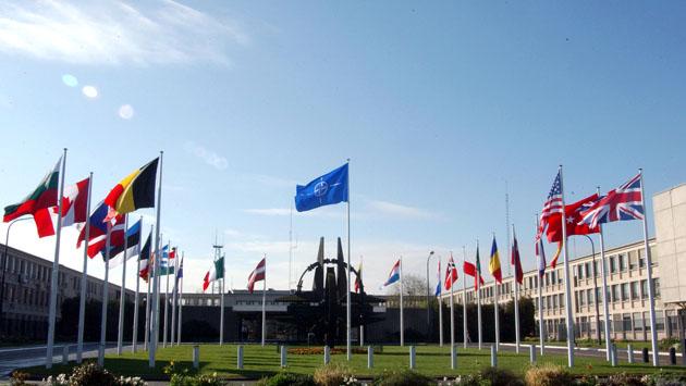 В НАТО удивлены слухами о ядерном оружии в Крыму