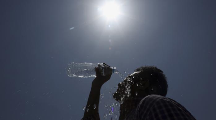 Спека в Індії: майже 1400 загиблих, лікарям скасували відпустки