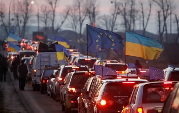Руководителю Печерской ГАИ в Киеве объявили о подозрении в преследовании автомайдановцев