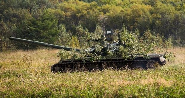 Впритул до Херсонщини стоять замасковані російські танки й артилерія — прикордонники