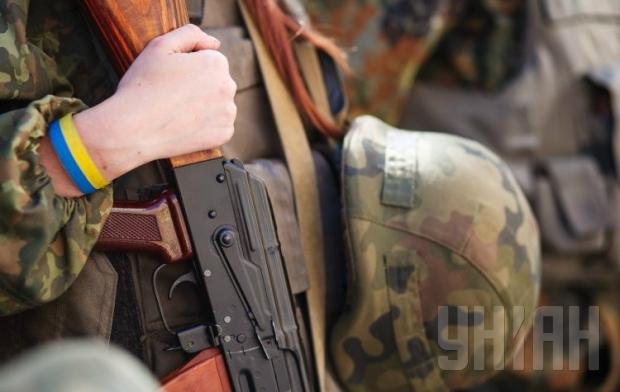 В Новотошковском при обстреле погиб боец АТО, трое ранены