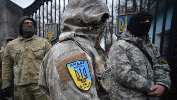 В Луганской области боец «Айдара» пытался вывезти из зоны АТО арсенал оружия