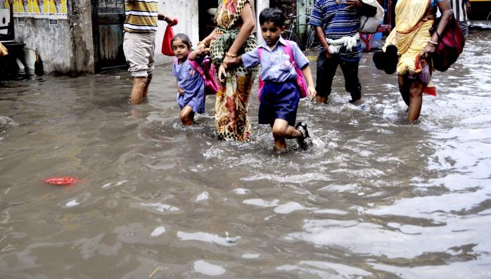 В Индии наводнения унесли жизни не менее 70 человек