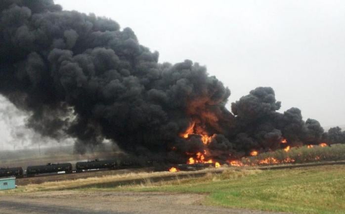 У США загорівся потяг з хімікатами: евакуйовано 5 тис. людей