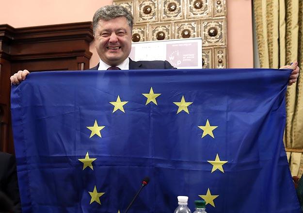 Порошенко сказал, когда Украина будет готова подать заявку на членство в ЕС