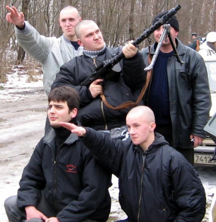 З Росії на Донбас хлинули потоки міцних стрижених хлопців — ОБСЄ