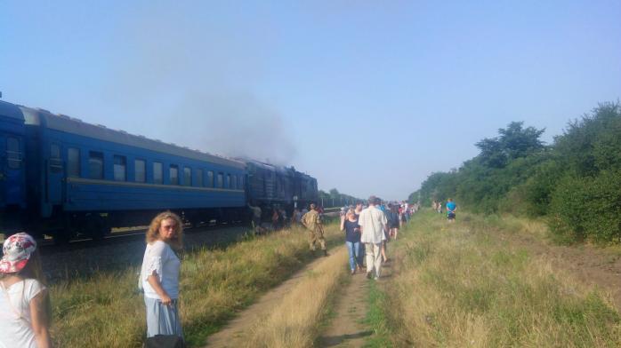 Близ Николаева горел пассажирский поезд (ФОТО)