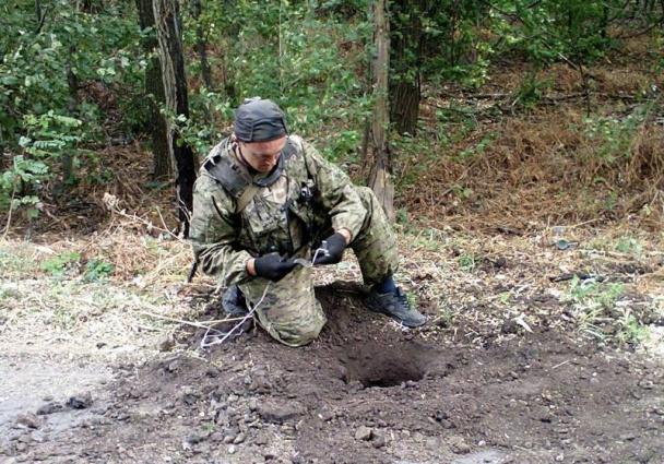Под Станицей Луганской от подрыва на растяжке погибли пять украинских бойцов