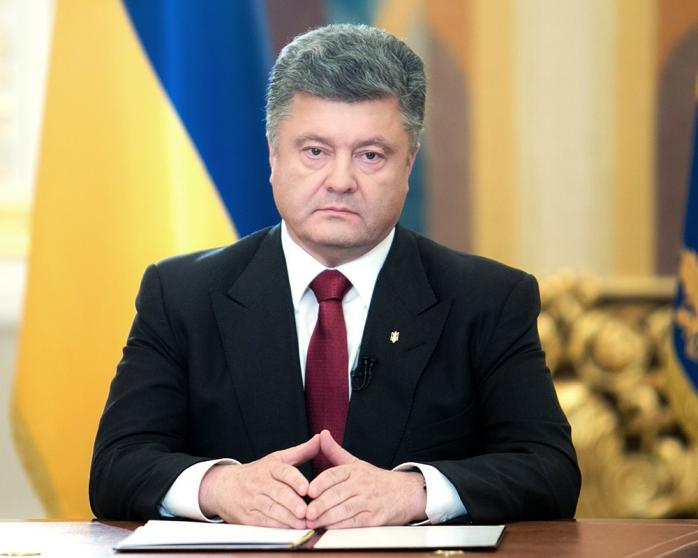 Порошенко поручил рассказать ОБСЕ о нарушении боевиками Минских соглашений
