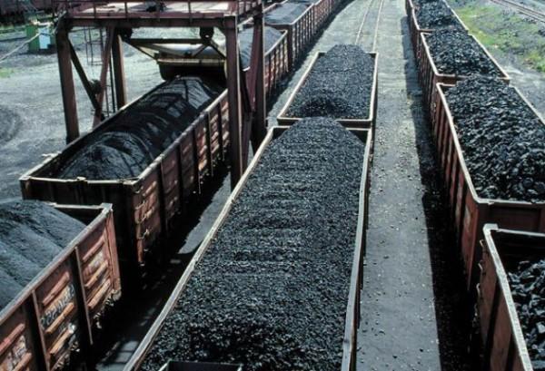 Україна буде вивозити вугілля із зони АТО через Росію