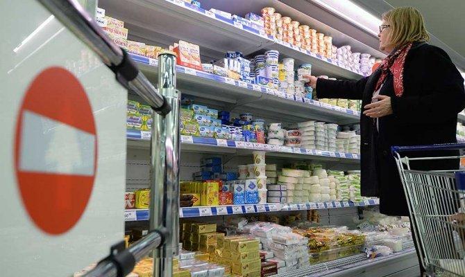 Росія відмовилася від продуктів ще з п’яти країн, Україна на особливих умовах