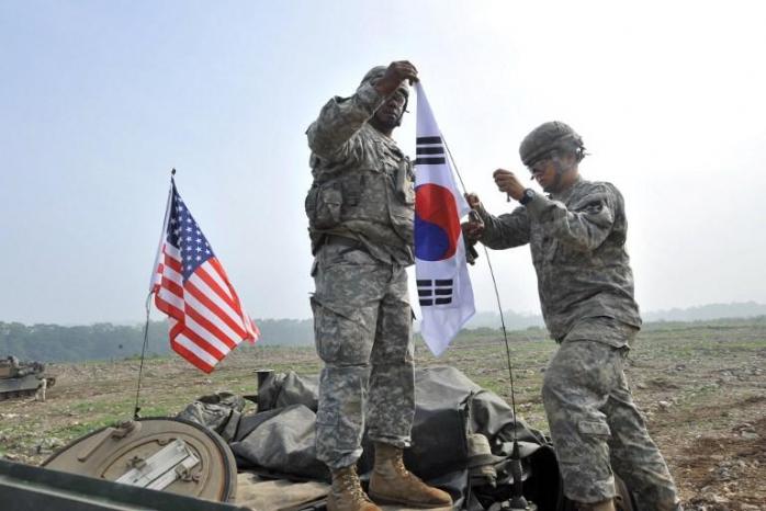 США и Южная Корея после угроз КНДР начали военные учения