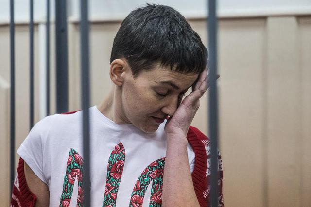 Суд в Москве не захотел отпускать Савченко