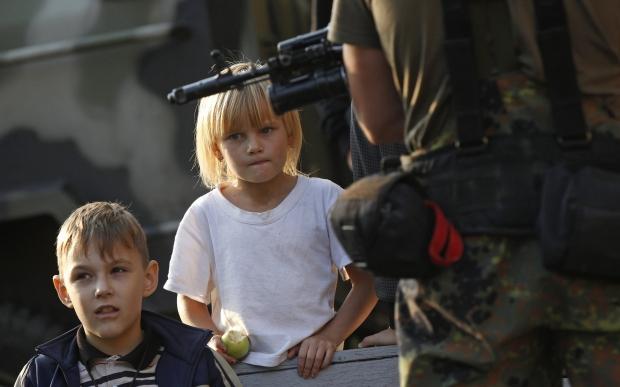 За серпень з окупованих територій Донбасу вивезли майже 17,5 тис. людей