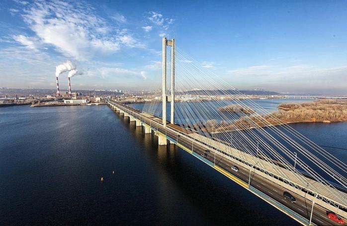 У Києві буде обмежено рух на Південному мосту
