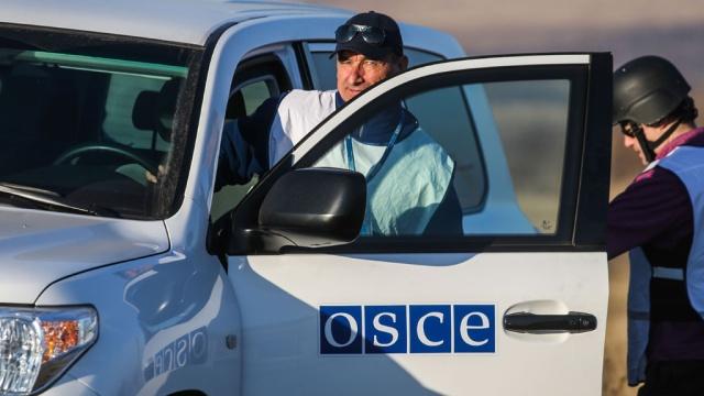 Спостерігачі ОБСЄ заявляють про порушення вогню на донецькому напрямку