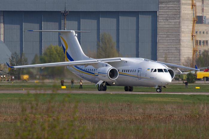 Завод «Антонов» уклав контракти на виробництво 43 літаків