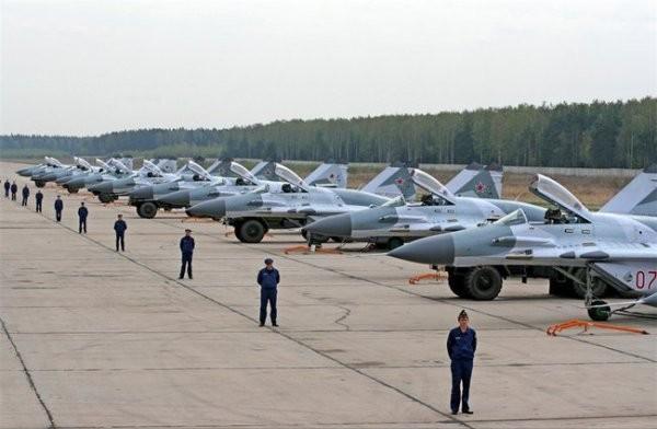 Путин распорядился подписать соглашение о российской авиабазе в Беларуси