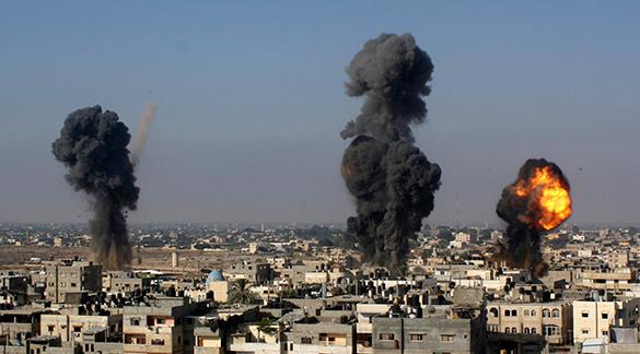 Израиль ответил на обстрелы палестинцев авиаударом по сектору Газа