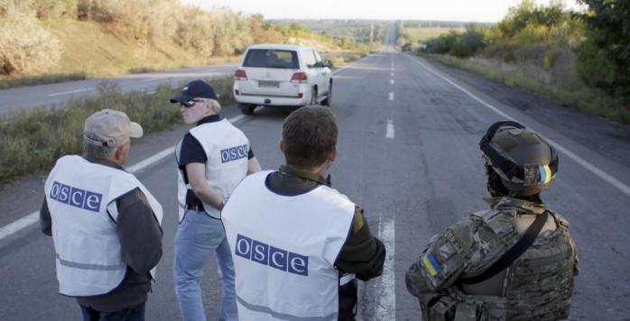 ОБСЕ зафиксировала танки и «Грады» террористов у линии разграничения на Донбассе