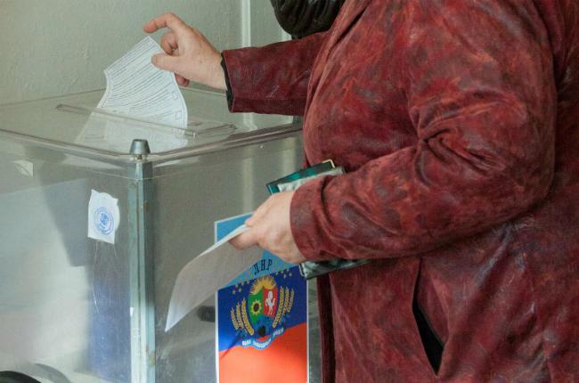 Бойовики ЛНР визначилися з датою місцевих виборів