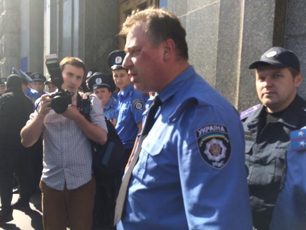 В результате стычек в Харькове госпитализирован милиционер — СМИ