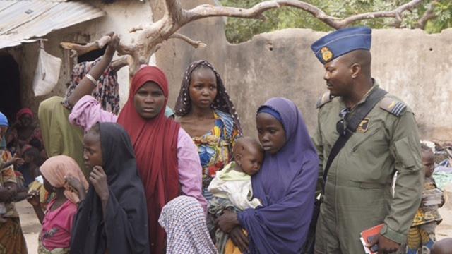 В Нигерии освобождены из плена боевиков 240 женщин и детей