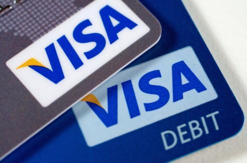 Visa з жовтня може відключити карти російських банків