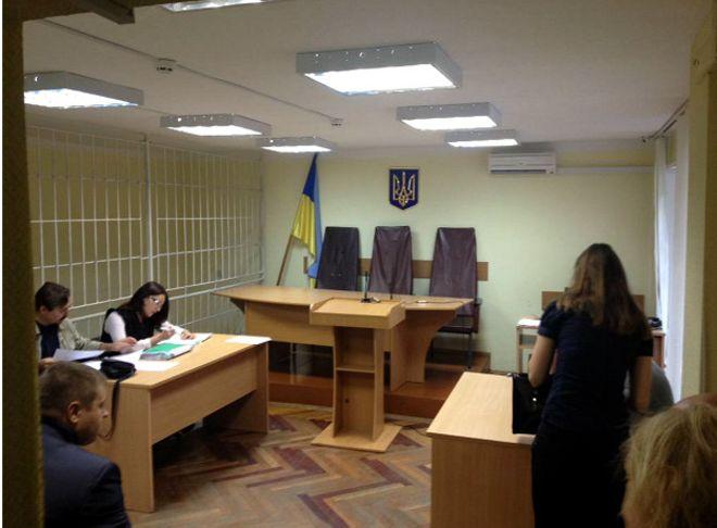 Суд продлил арест российских военных ГРУ до 21 ноября