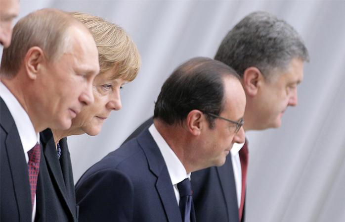 У Парижі почали домовлятися Порошенко, Путін, Олланд і Меркель