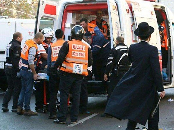 В Иерусалиме совершено нападение на автобус: 18 раненых