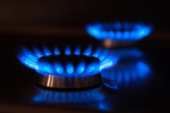 Кабмин может повысить нормативы потребления газа для жителей без счетчиков почти на 50%