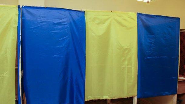 В Виннице на некоторых участках нет кабин для голосования — КИУ