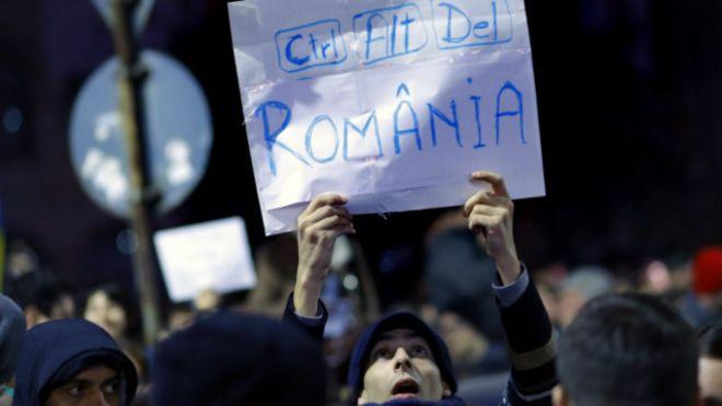 В Румынии возобновились массовые протесты