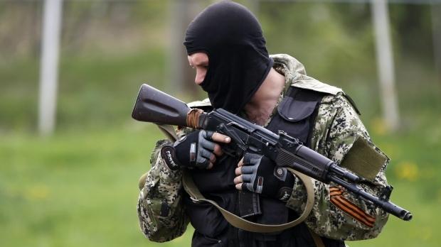В зоне АТО появляется все больше боевиков в украинской форме — Матюхин