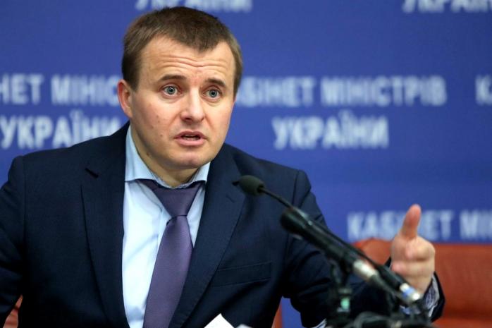 Демчишин высказался за продолжение поставок электроэнергии в Крым