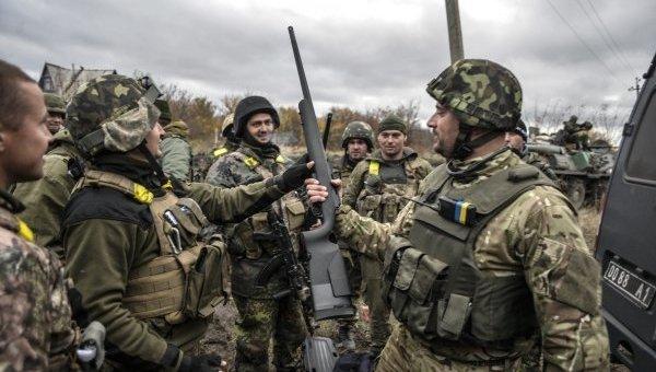 В Луганской области подорвался автомобиль с бойцами АТО, двое солдат погибли