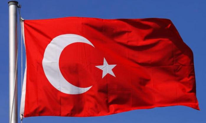 У Туреччині за звинуваченням у шпигунстві і тероризмі заарештували двох генералів та полковника
