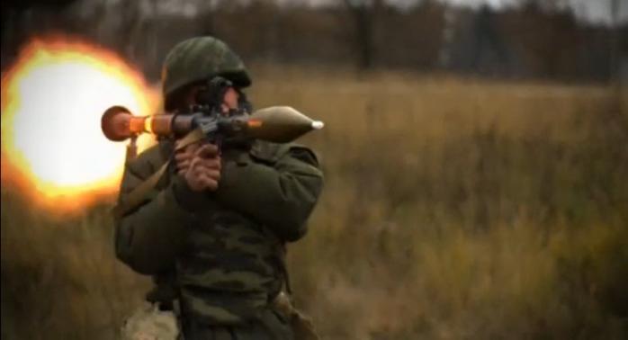 Сепаратисти ведуть обстріли на Донецькому та Артемівському напрямках — штаб АТО