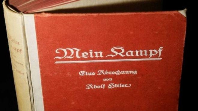 В Германии впервые за 70 лет переиздадут автобиографию Гитлера
