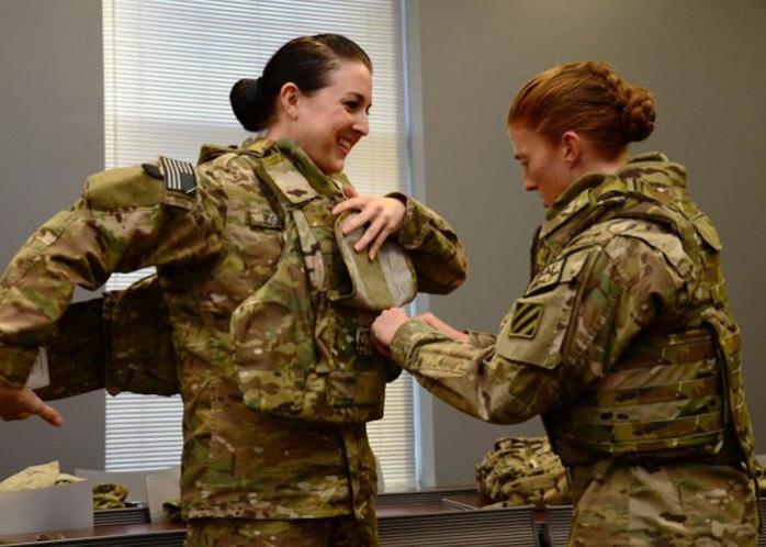 В США женщин будут брать на службу во все виды войск
