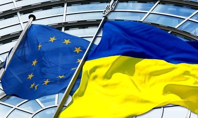 Еврокомиссия выделила Украине 100 млн евро на децентрализацию