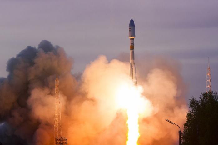 Над Атлантикою згорів російський військовий супутник, який розроблявся 15 років