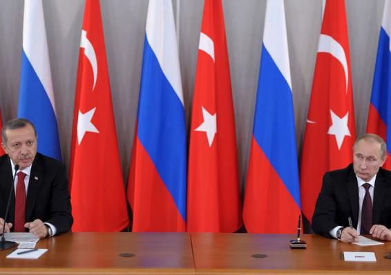 В Турции одновременно задержали 27 российских кораблей — СМИ