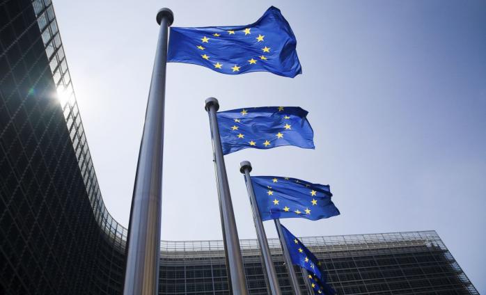 Оприлюднено звіт Єврокомісії щодо лібералізації візового режиму з Україною