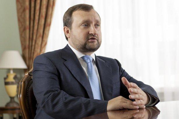 ГПУ обвиняет суд в блокировании производства по экс-вице-премьеру Арбузову