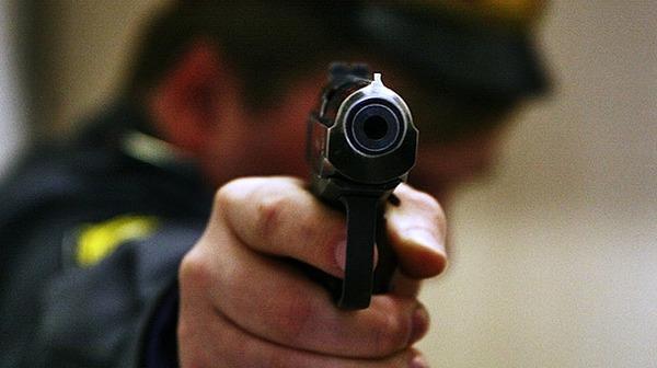 У Києві сталася перестрілка поліції з грабіжниками, постраждали п’ятеро людей (ФОТО, ВІДЕО)