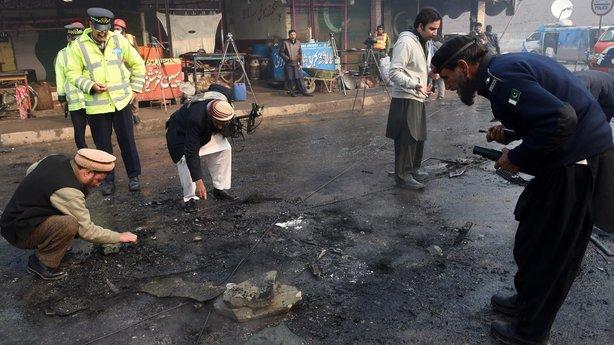 В Пакистане смертник взорвался на блокпосту: 11 погибших