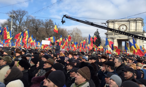 В столице Молдовы проходит масштабный антиправительственный митинг